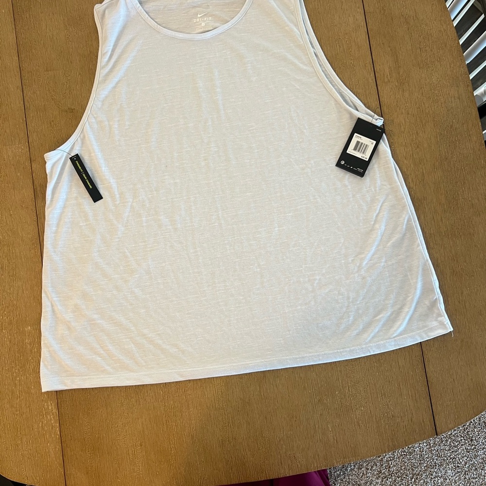 Women's Light Grey Sleeveless Workout Top
